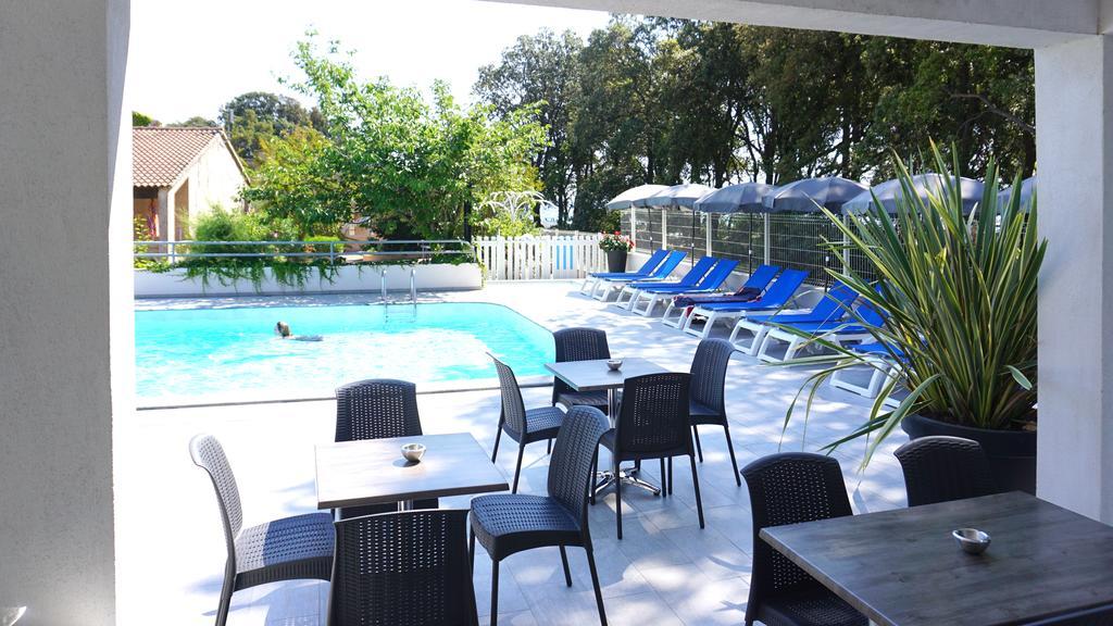 Sole E Mare Aparthotel Santa-Maria-Poggio  Bagian luar foto